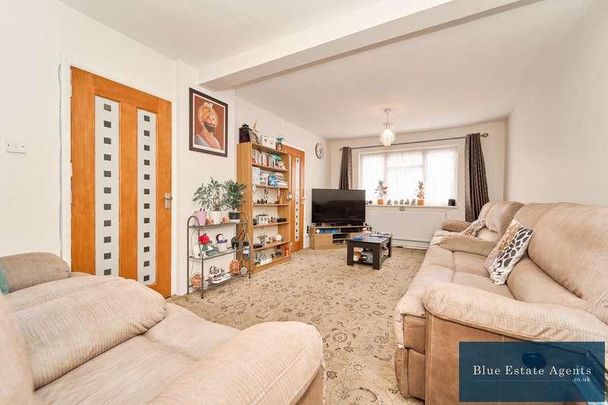 Kingsbridge Road, Southall, UB2 - Photo 1