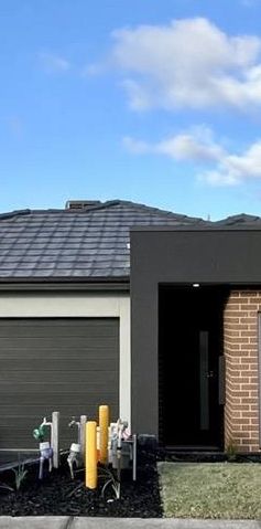 14 Kalamon Drive, Wollert VIC 3750 - House For Rent | Domain - Photo 1