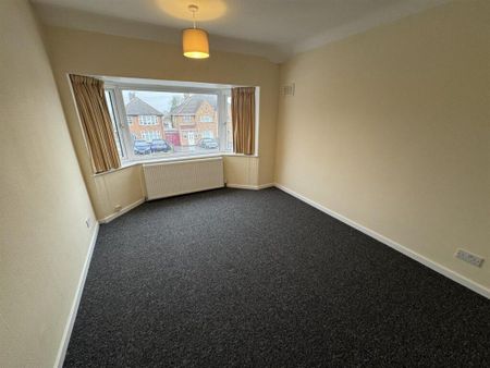 3 bedroom link detached house to rent - Photo 4