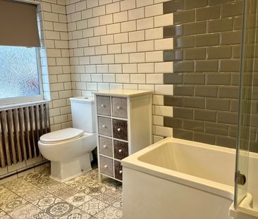 3 Bedroom House To Rent - Photo 2