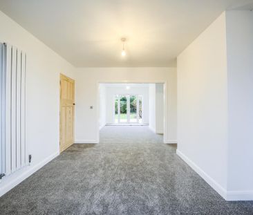 3 bedroom semi-detached house to rent - Photo 5