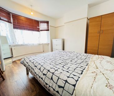 1 bedroom room to rent Rowan Crescent - Photo 4