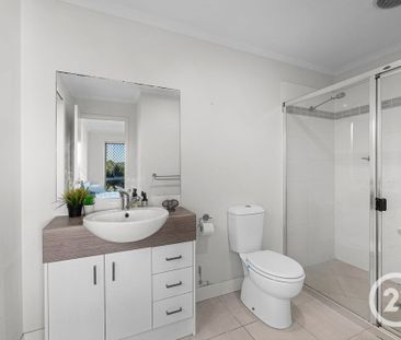 Ideal Location and Convenience - Photo 4