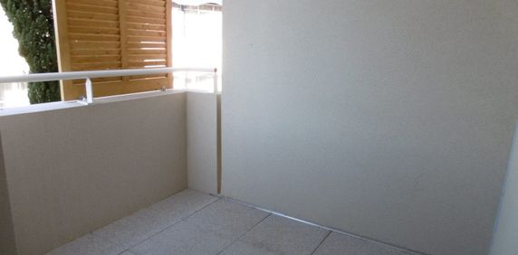 Location Appartement 1 pièce 24m² MONTPELLIER 34000 - Photo 2