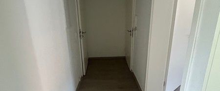 Bezugsfertige 3-Zimmer-Wohnung inkl. NEUER Einbauküche und einem schönem Balkon - Foto 1