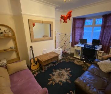 Welford Road (4 bed) - Photo 3