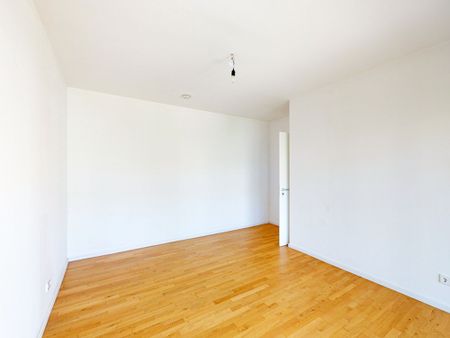 Moderne 3-Zimmer-Wohnung mit EBK - Photo 4