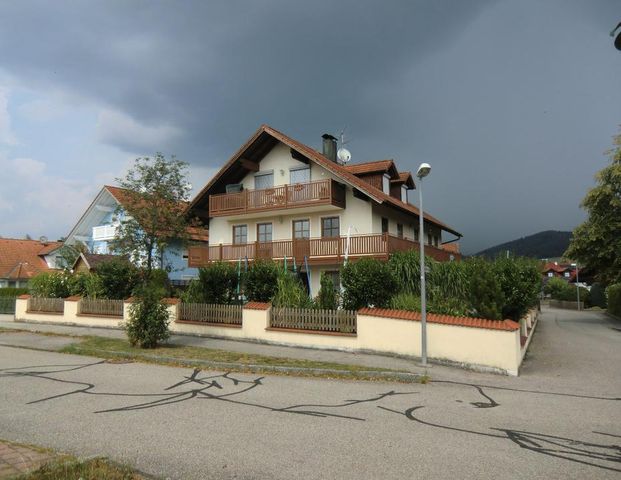 Wohnung mit großen Balkon - Photo 1