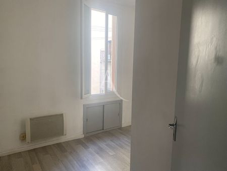 Location Appartement 3 pièces 50m² - Photo 3