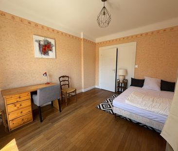 Location Appartement 1 pièce Meublé 14m² CHAMBERY 73000 - Photo 1