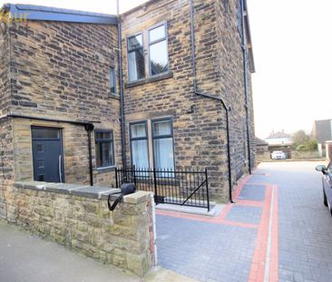 Room 5, Rosemont Road, Bramley, Leeds, LS13 3PP. - Photo 4