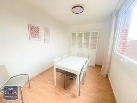 Location Appartement 3 pièces 74m² LILLE 59000 - Photo 5