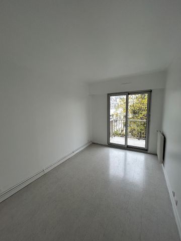 Apartment - Photo 2