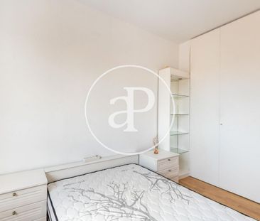 Apartment for Rent in Sarrià - Photo 2