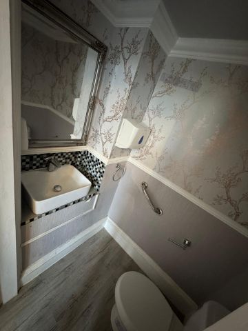 Room in a Shared House, Henleaze Road, BS9 - Photo 4