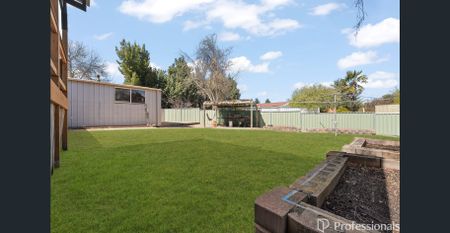 Modern Family Home in Sought-After Windradyne - Photo 5