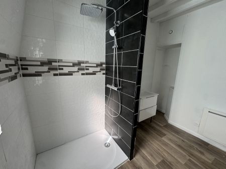 COUP DE COEUR ! Appartement T3 duplex secteur Alsace à ROUBAIX. - Photo 4