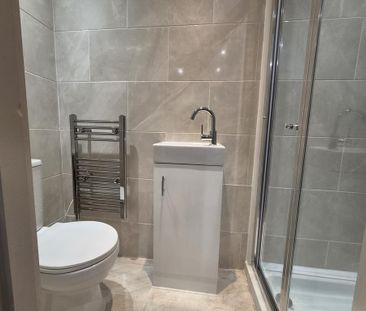House to rent - Photo 4