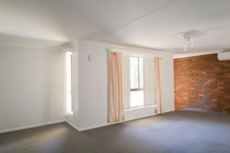 6/8 Dixon Place, Lismore Heights - Photo 3