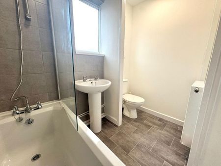 1 bedroom semi-detached house to rent - Photo 5