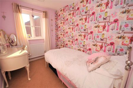 3 bedroom detached house to rent - Photo 5