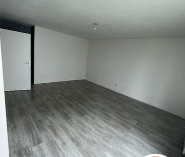 Location Appartement 2 pièces 47m² - Photo 6