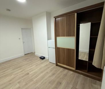 2 bedroom house share to rent - Photo 5