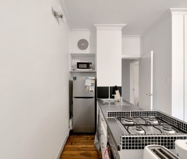 2/215 Williams Road, South Yarra VIC 3141 - Apartment For Rent | Do... - Photo 1