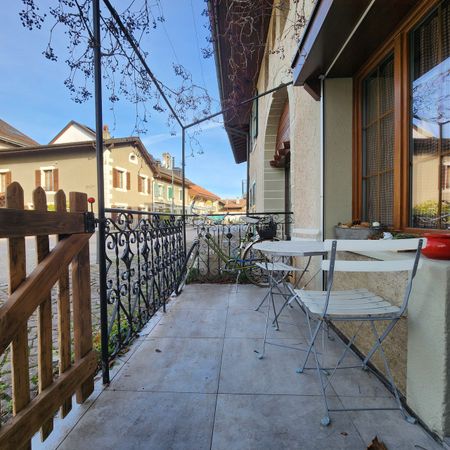 Appartement de 3.5 pièces au rez-de-chaussée entièrement rénové - Foto 3