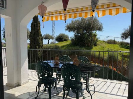 Alquiler de casa o chalet independiente en Avenida Virgen de la Peña - Photo 4