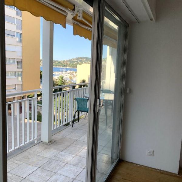 Appartement face au port de Sainte Maxime 2 pièce(s) 32 m2 - Photo 1