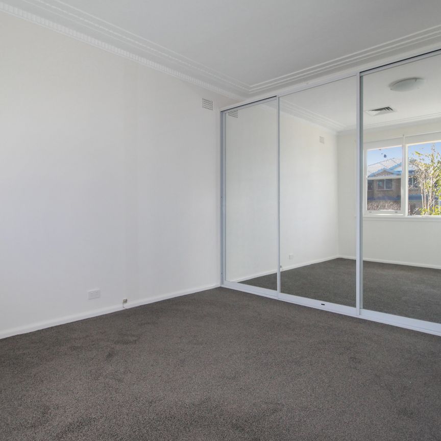 19 Arnold Street, Ryde NSW 2112 - House For Rent | Domain - Photo 1
