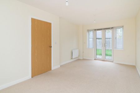 3 bedroom detached house to rent - Photo 2