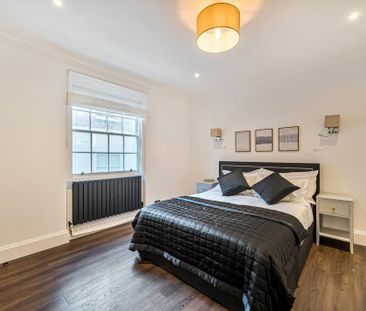 3 bedroom mews to rent - Photo 5