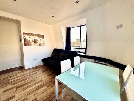 2 Bed Flat, Mile End Road, E3 - Photo 4