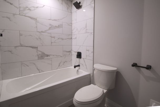 For Lease - 130 WELLER Avenue Unit# 2, Kingston, Ontario - Photo 1