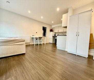 1 bedroom house to rent - Photo 2