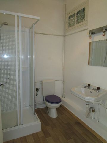 Location Appartement 2 pièces 53m² BAYONNE 64100 - Photo 5