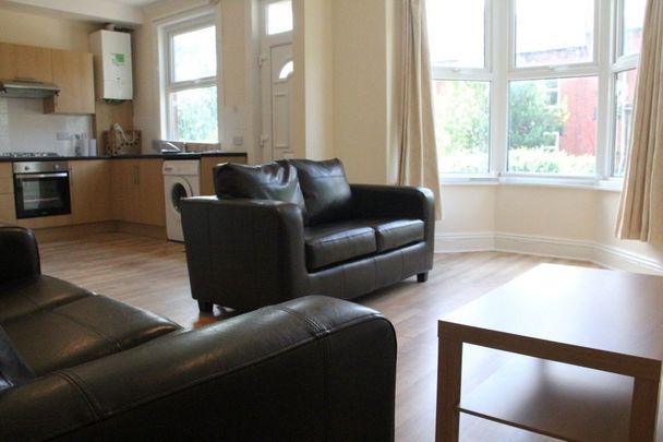 5 Bed - 4 St. Anns Mount, Burley, Leeds - LS4 2PH - Student - Photo 1