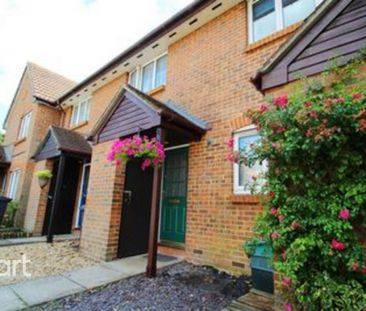 2 bedroom semi-detached house to rent - Photo 3
