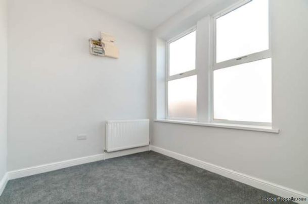 2 bedroom property to rent in Leeds - Photo 1