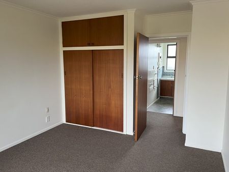 Papanui – Spacious 2 bedroom unit, Suit Couple - Photo 5