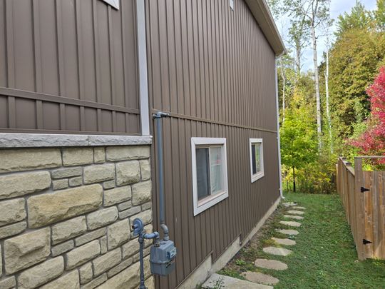 For Lease - 93 Allegra Drive Unit# Upper, Wasaga Beach, Ontario - Photo 1