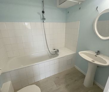 Location Appartement 1 pièce 31m² VILLERS LES NANCY 54600 - Photo 3