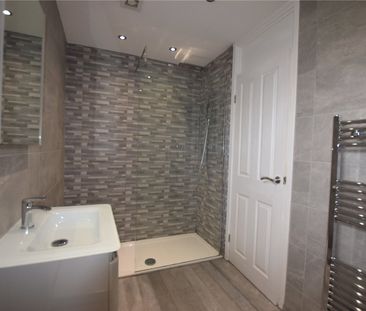 48, Naburn Chase, Leeds, West Yorkshire, LS14 2DE - Photo 2