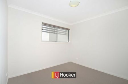 FRESH Two Bedroom Townhouse - Photo 5