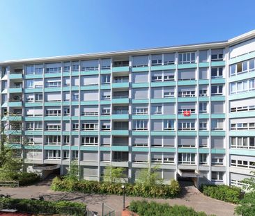 Proche aéroport et organisations internationales - Photo 1