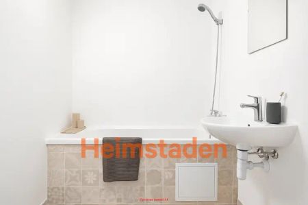 Pronájem bytu 2+1 54 m - Fotografie 2