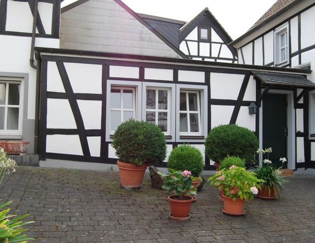 Charmante 3- Zimmer Erdgeschosswohnung in Bestlage Bad Godesberg-Muffendorf - Photo 1