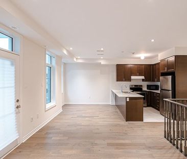 For Lease - 62 Preston Meadow Avenue Unit# 5, Mississauga, Ontario - Photo 2